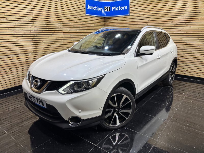 2015 Nissan Qashqai SUV 1.5 dCi Tekna SUV 5dr Diesel Manual 2WD Euro 5 s/s 110 ps